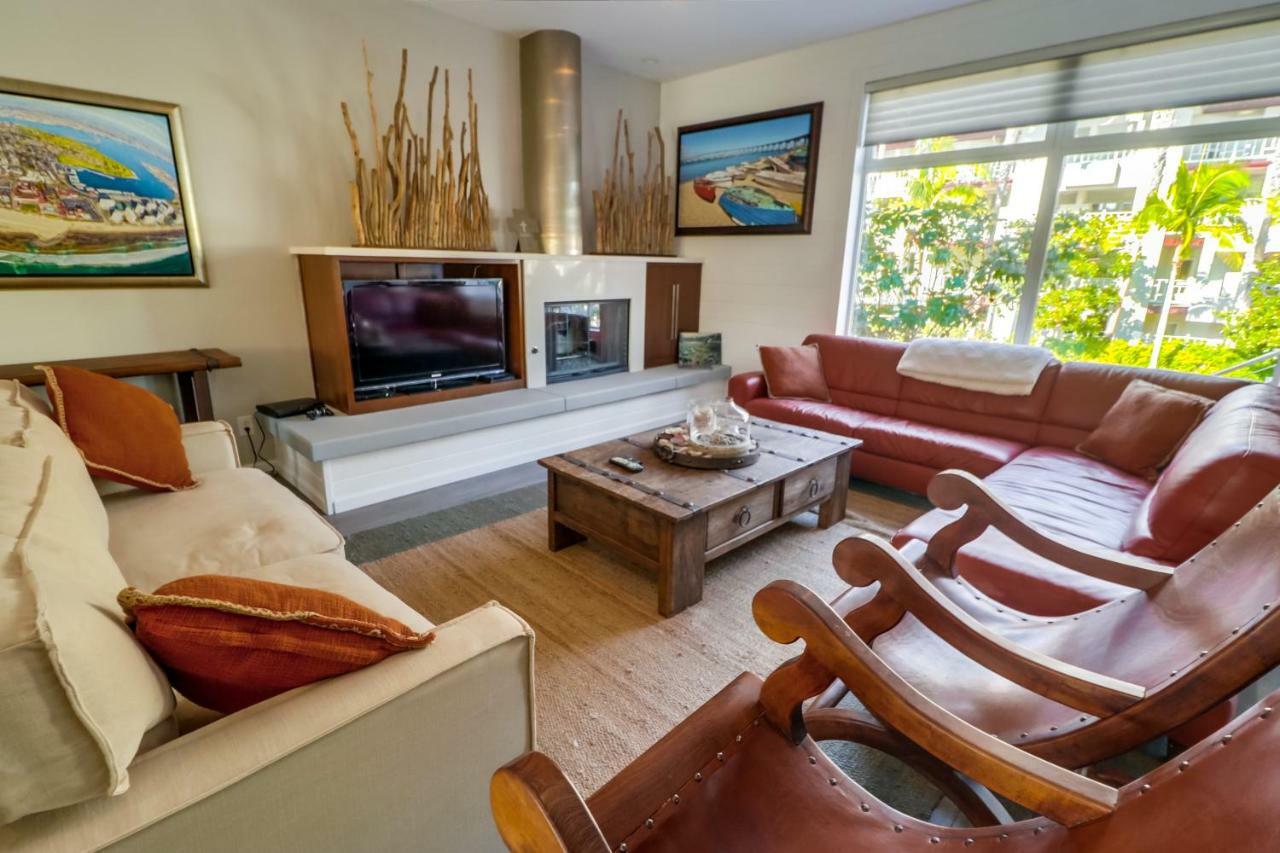 Coronado 100ft To The Beach Holiday home San Diego