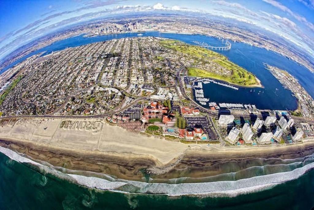 Holiday home Coronado 100ft To The Beach